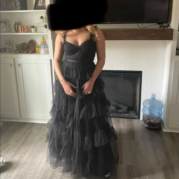 BCBGMaxAzria | Dresses | Bcbgmaxazria Tulle Evening Gown | Poshmark